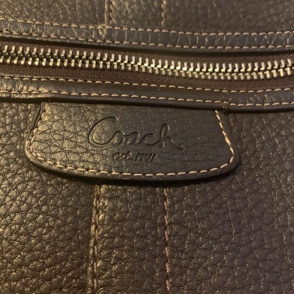 Coach purse - Picture 2 of 3